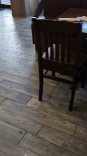 Wickie's Pub And Restaurant (Grove Location) - Hospitality and gastronomy