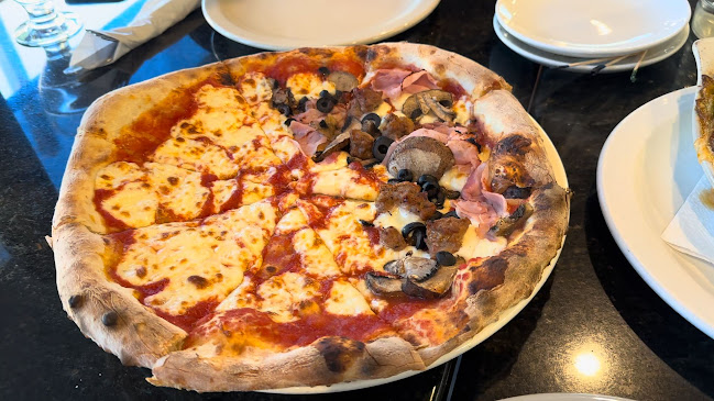 Opinii despre The Golden Boot în Coquitlam - Hospitality and gastronomy