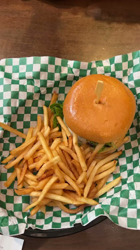 Opinii despre Wahlburgers în Toronto - Hospitality and gastronomy