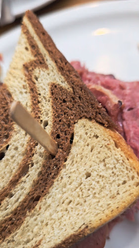 82 Simcoe St N, Oshawa, ON L1G 4S2