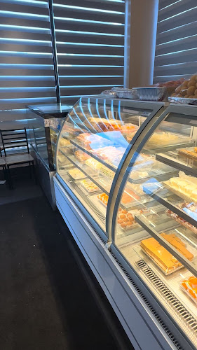 Opinii despre Matheson Sweets & Catering - Indian Restaurant in Mississauga în Mississauga - Hospitality and gastronomy