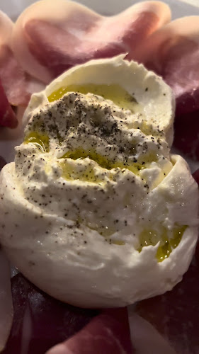 Napoli Ristorante Pizzeria - Hospitality and gastronomy