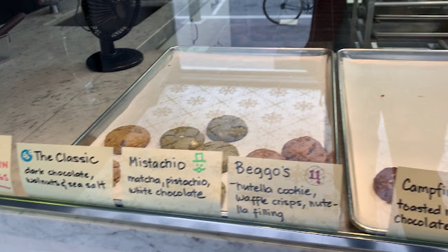 Opinii despre The Night Baker - College în Toronto - Hospitality and gastronomy