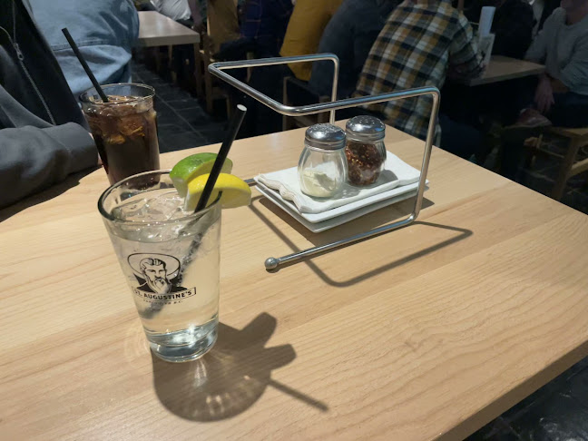 2360 Commercial Dr, Vancouver, BC V5N 4B7