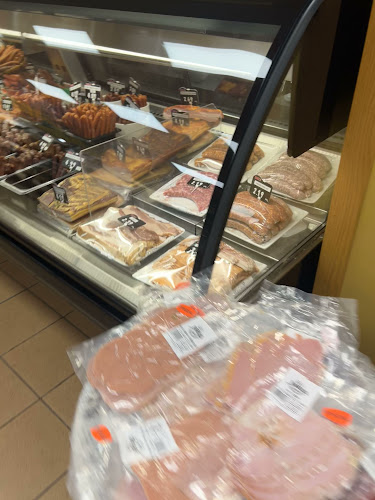 Opinii despre Angelo’s Italian Bakery & Market în London - Hospitality and gastronomy