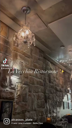 La Vecchia Restaurant Uptown - Hospitality and gastronomy