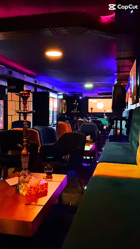 Midnight Cafe Hookah Lounge - Port Moody
