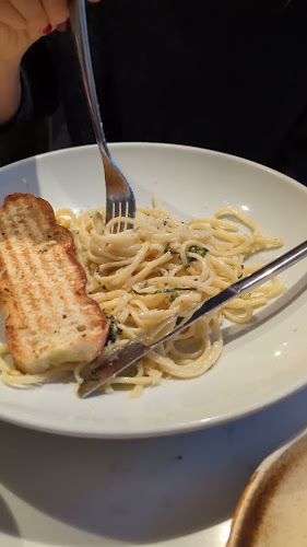 222 7 St SW, Calgary, AB T2P 0E4