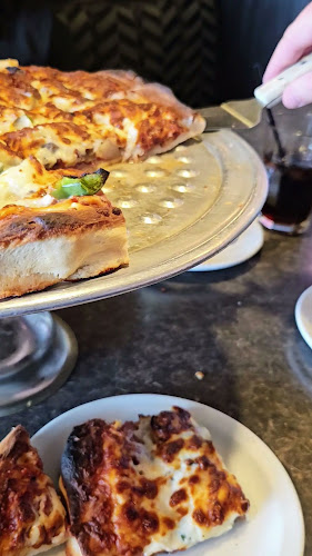 Opinii despre Cheesetoast Family Restaurant în Saskatoon - Hospitality and gastronomy