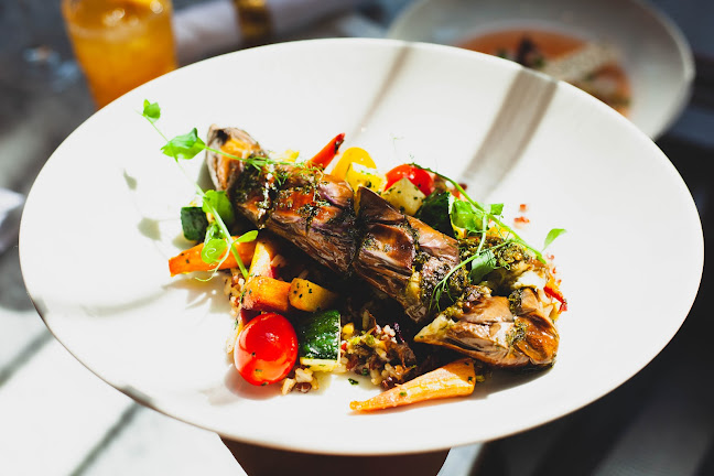 Comentarii opinii despre Social Restaurant + Lounge