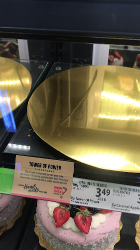 Comentarii opinii despre WOW! Factor Desserts Bakery & Retail Outlet