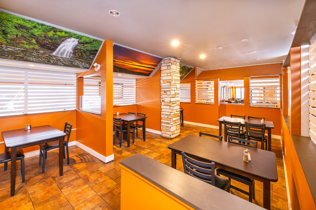 Chatter's Pub & Eatery - Hospitality and gastronomy