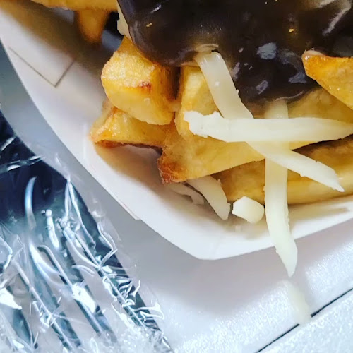 Opinii despre Pubs Riverside Lunch în Sarnia - Hospitality and gastronomy