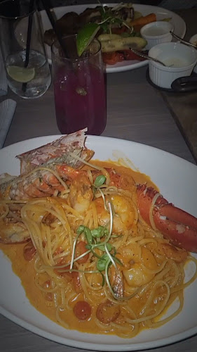 Opinii despre Perla Oyster Bar & Grill în Woodbridge - Hospitality and gastronomy