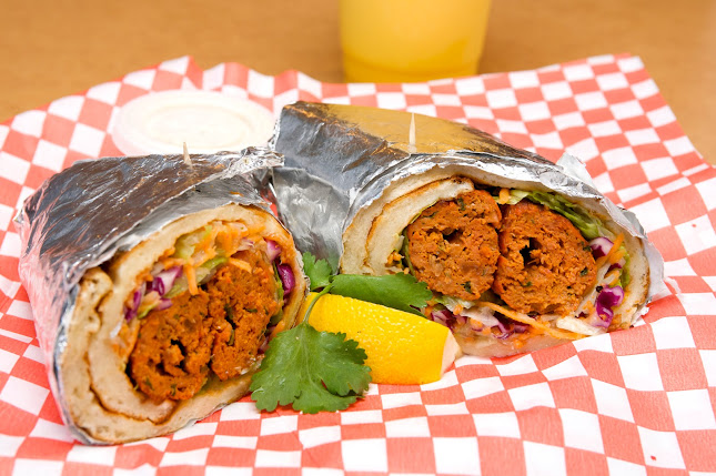 30 Melanie Dr #3, Brampton, ON L6T 4L4