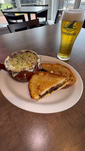 Harbour House Waterfront Eatery - Windsor