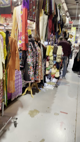 Opinii despre Mississauga Flea Market în Mississauga - Hospitality and gastronomy