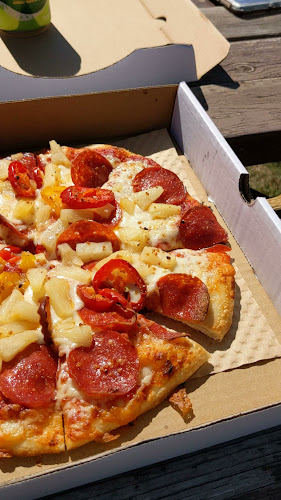 Opinii despre The Stone & Wheel Pizzeria în Edmonton - Hospitality and gastronomy