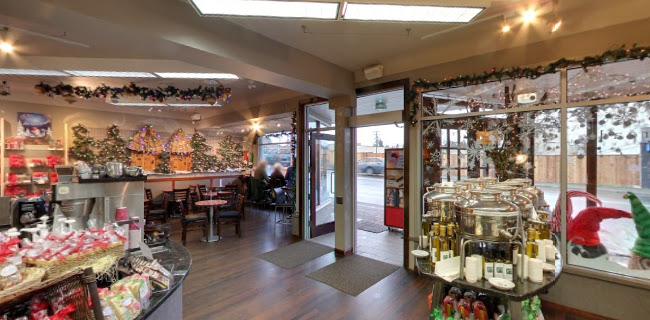 368 5th St, Courtenay, BC V9N 1K1