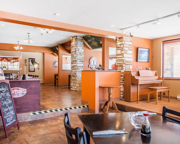 Chatter's Pub & Eatery - Hospitality and gastronomy