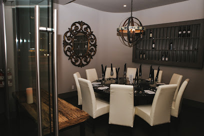 Eight Zero Zero Resto Lounge