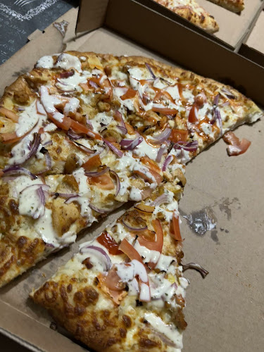 Opinii despre Famo Pizza And Wings în Hamilton - Hospitality and gastronomy