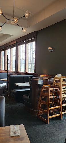 Opinii despre Moxies Prince George Restaurant în Prince George - Hospitality and gastronomy