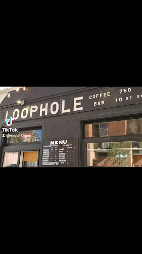 Opinii despre Loophole Coffee Bar în Calgary - Hospitality and gastronomy