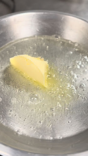 Opinii despre Gramma's Oven European Bakery & Café în Richmond Hill - Hospitality and gastronomy