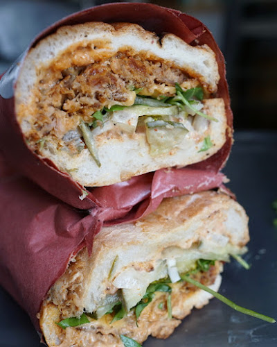 9855 76 Ave NW, Edmonton, AB T6E 1K6