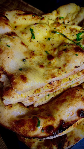 925 Rathburn Rd E, Mississauga, ON L4W 4C3