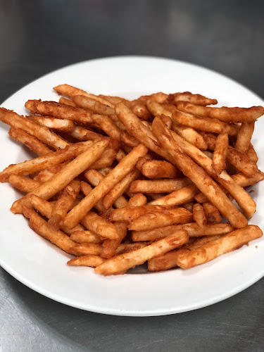 Happy Pizza Bar and Grill - Edmonton