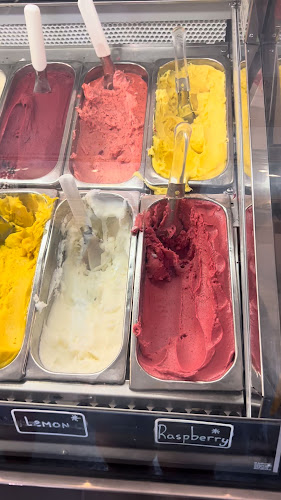 Piccolo Grande Artisan Gelateria - Ottawa