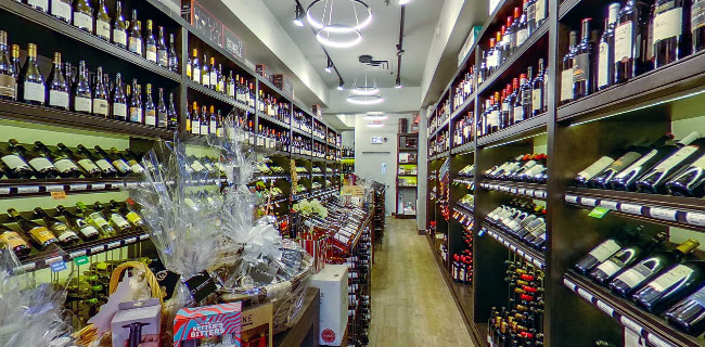 1811 W 1st Ave, Vancouver, BC V6J 4M6