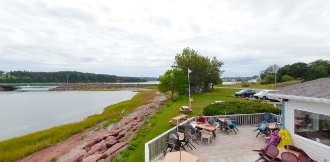 Carr's Oyster Bar - Stanley Bridge