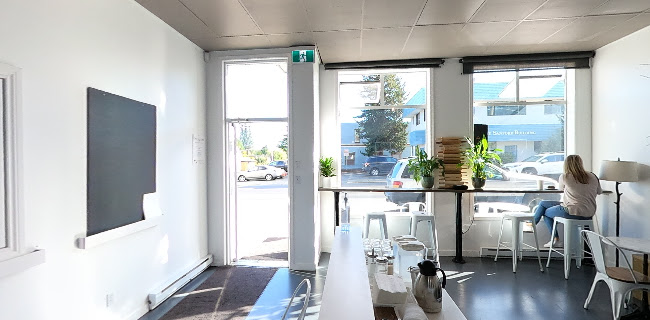 FrankieJo's Bakery Café