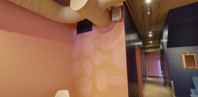 Quelque Chose - Ottawa