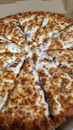 Opinii despre Super Bite Pizza - Abbotsford în Abbotsford - Hospitality and gastronomy