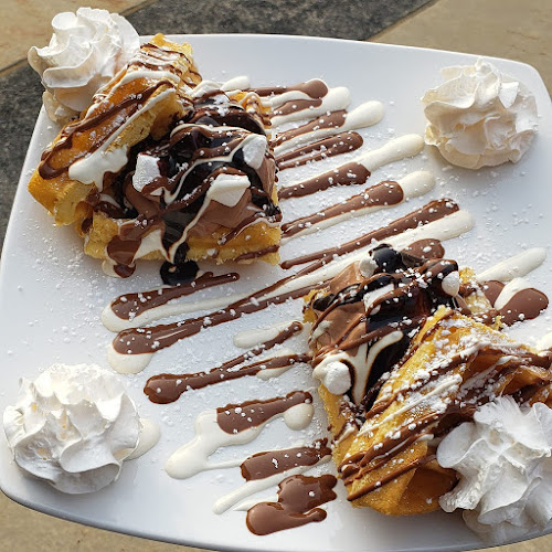 Hollywood Cone - Hospitality and gastronomy