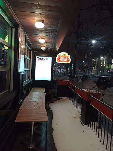 Opinii despre Toby's Pub & Eatery în Toronto - Hospitality and gastronomy