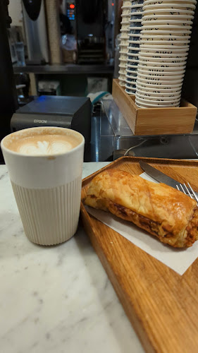 Opinii despre Small Victory Bakery în Vancouver - Hospitality and gastronomy