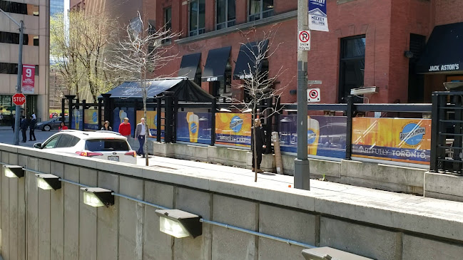 Jack Astor's Bar & Grill Front Street