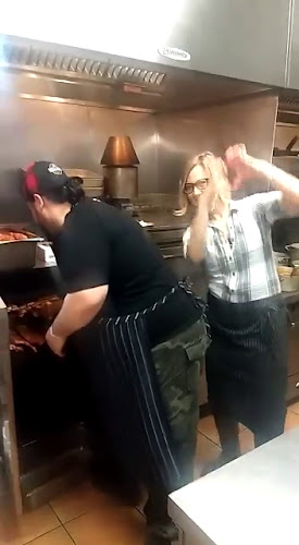 Red Lion Smokehouse - Hospitality and gastronomy