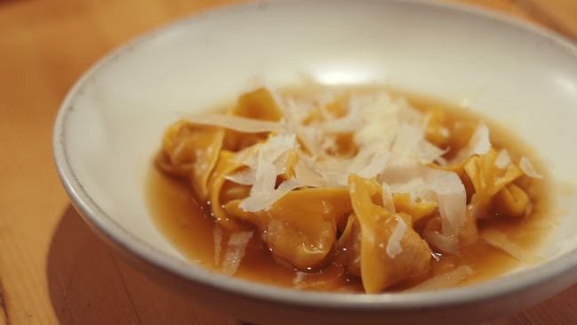 616 17 Ave SW, Calgary, AB T2S 0B4