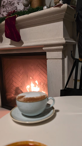 Opinii despre Alforno Bakery & Cafe în Calgary - Hospitality and gastronomy