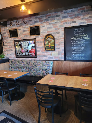 Porch & Pint Pub - Hospitality and gastronomy