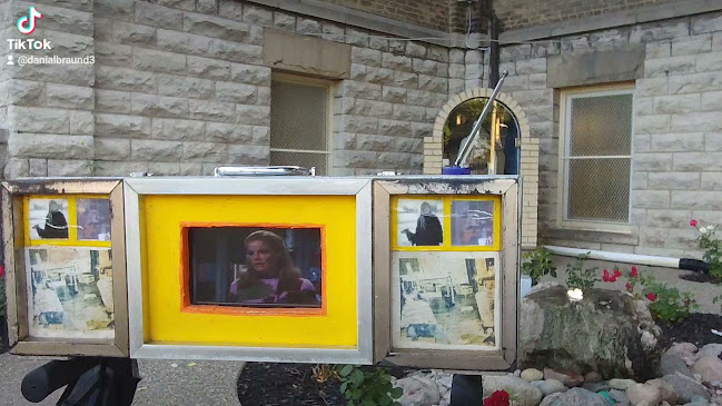 Comentarii opinii despre London Coffee House