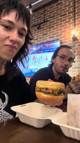 Comentarii opinii despre Cabano's Cheeseburgers