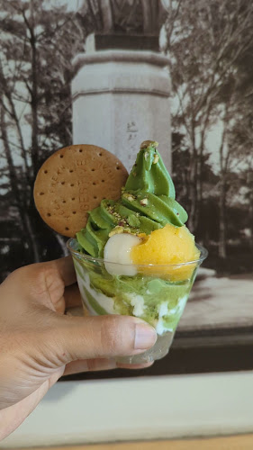 Tsujiri Dundas - Toronto