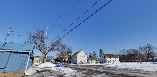 The Boathouse Seafood Restaurant And Waterfront Patio - Belleville